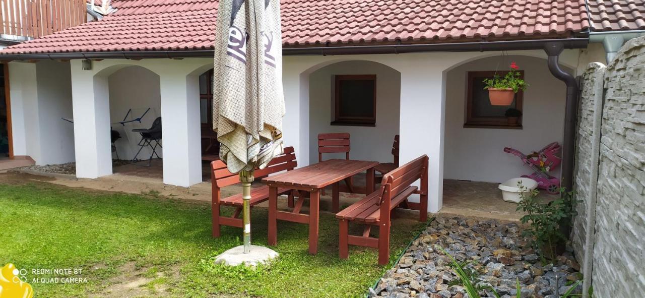 Apartmany Natalie Dvory nad Luznici Exterior photo