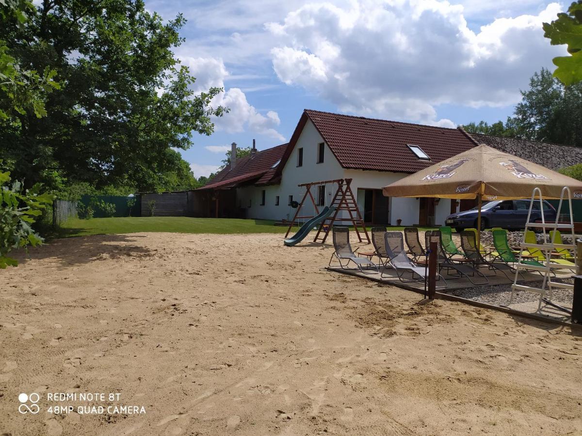 Apartmany Natalie Dvory nad Luznici Exterior photo